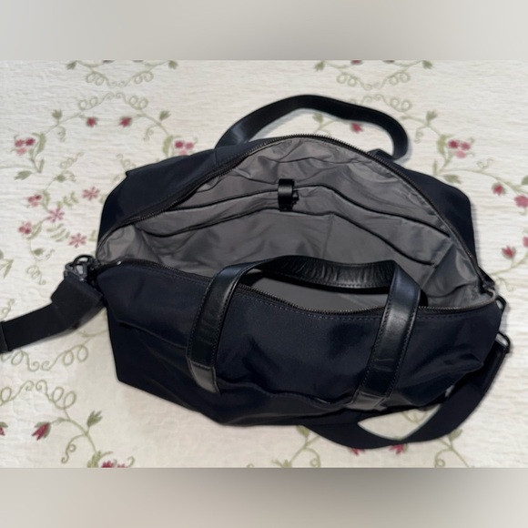 Away Everywhere Bag (Original Version) - Picture 2 of 5